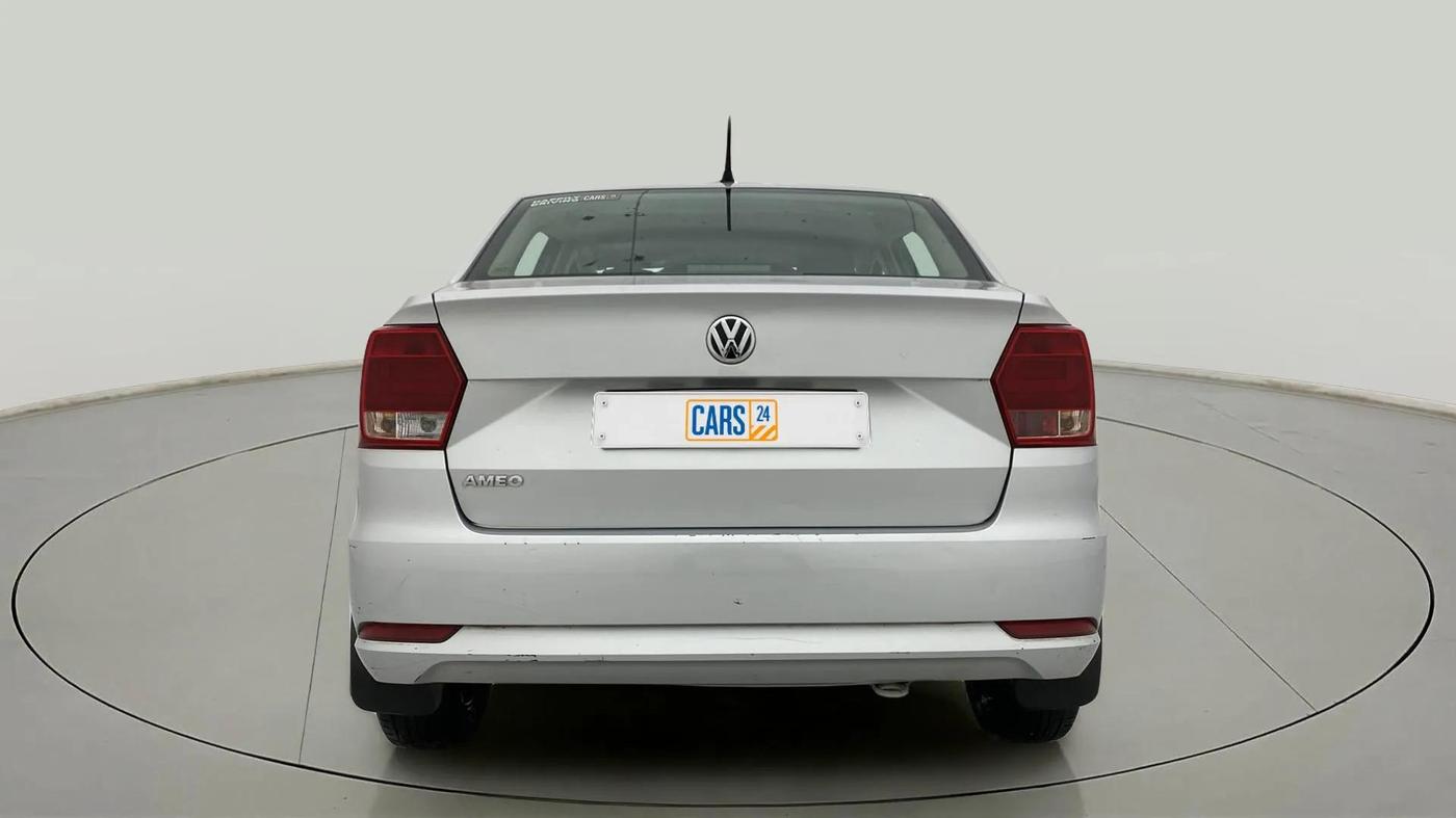 2016 Volkswagen Ameo COMFORTLINE 1.2L, Petrol, Manual, 36,832 km, Back/Rear