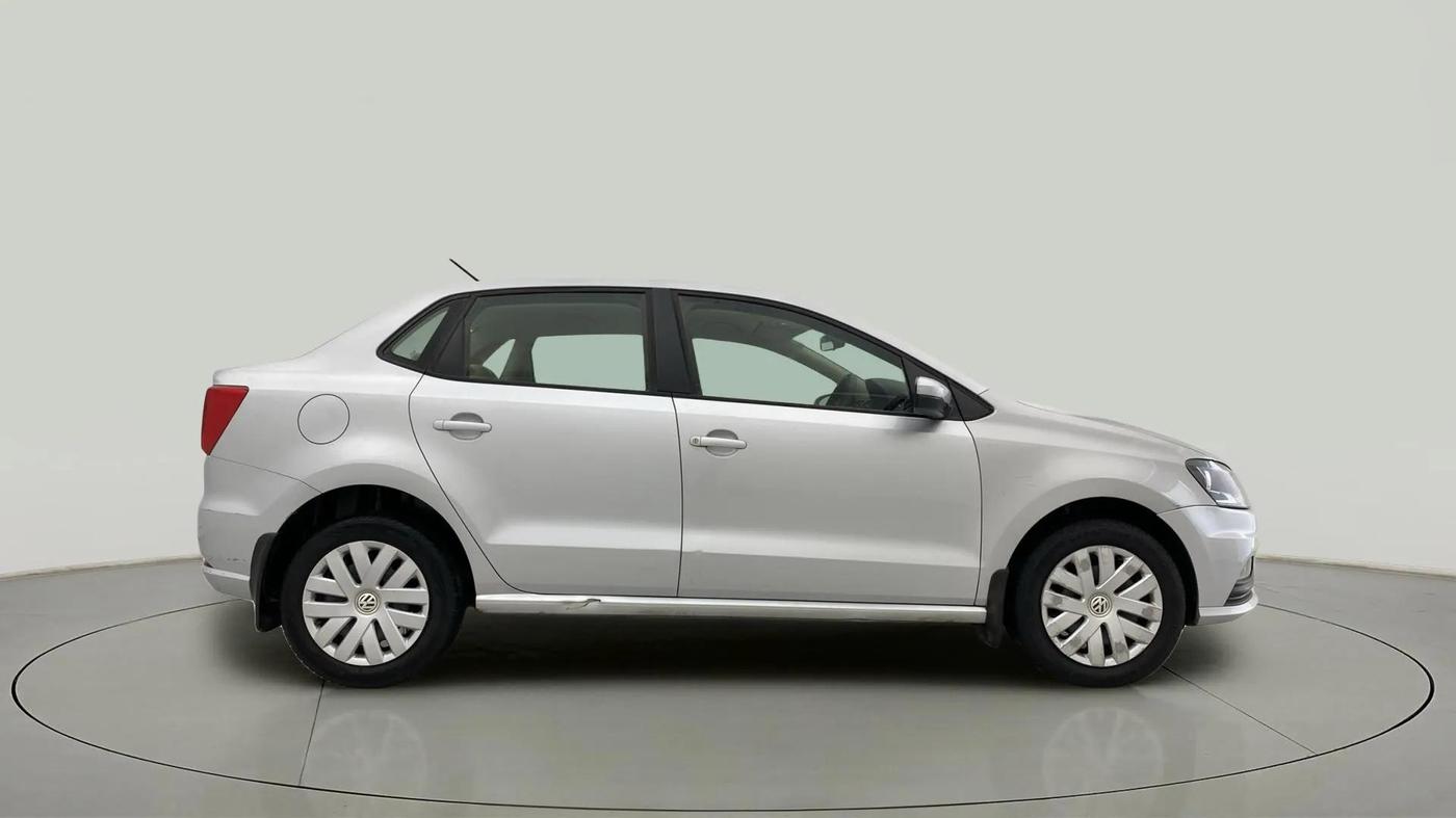 2016 Volkswagen Ameo COMFORTLINE 1.2L, Petrol, Manual, 36,832 km, Right Side View