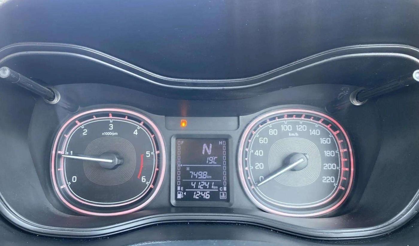2018 Maruti Vitara Brezza ZDI PLUS AT DUAL TONE, Diesel, Automatic, 41,236 km, Odometer Image