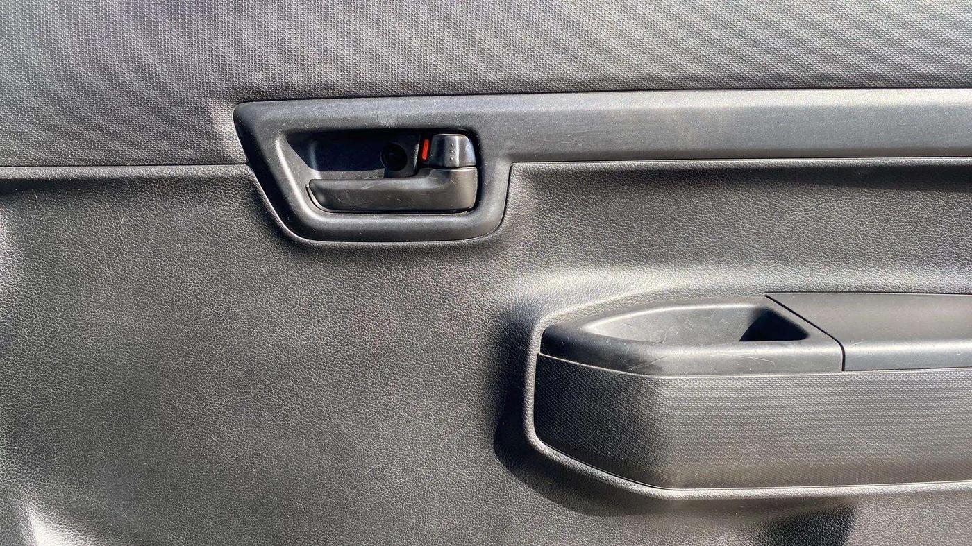 2020 Maruti S PRESSO VXI PLUS AMT, Petrol, Automatic, 21,766 km, Driver Side Door Panels Control