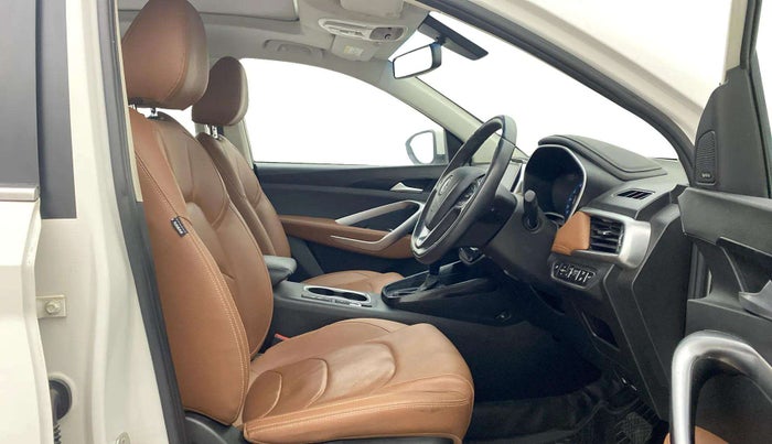 2021 MG HECTOR PLUS SHARP 1.5 PETROL TURBO CVT 6-STR, Petrol, Automatic, 40,854 km, Right Side Front Door Cabin