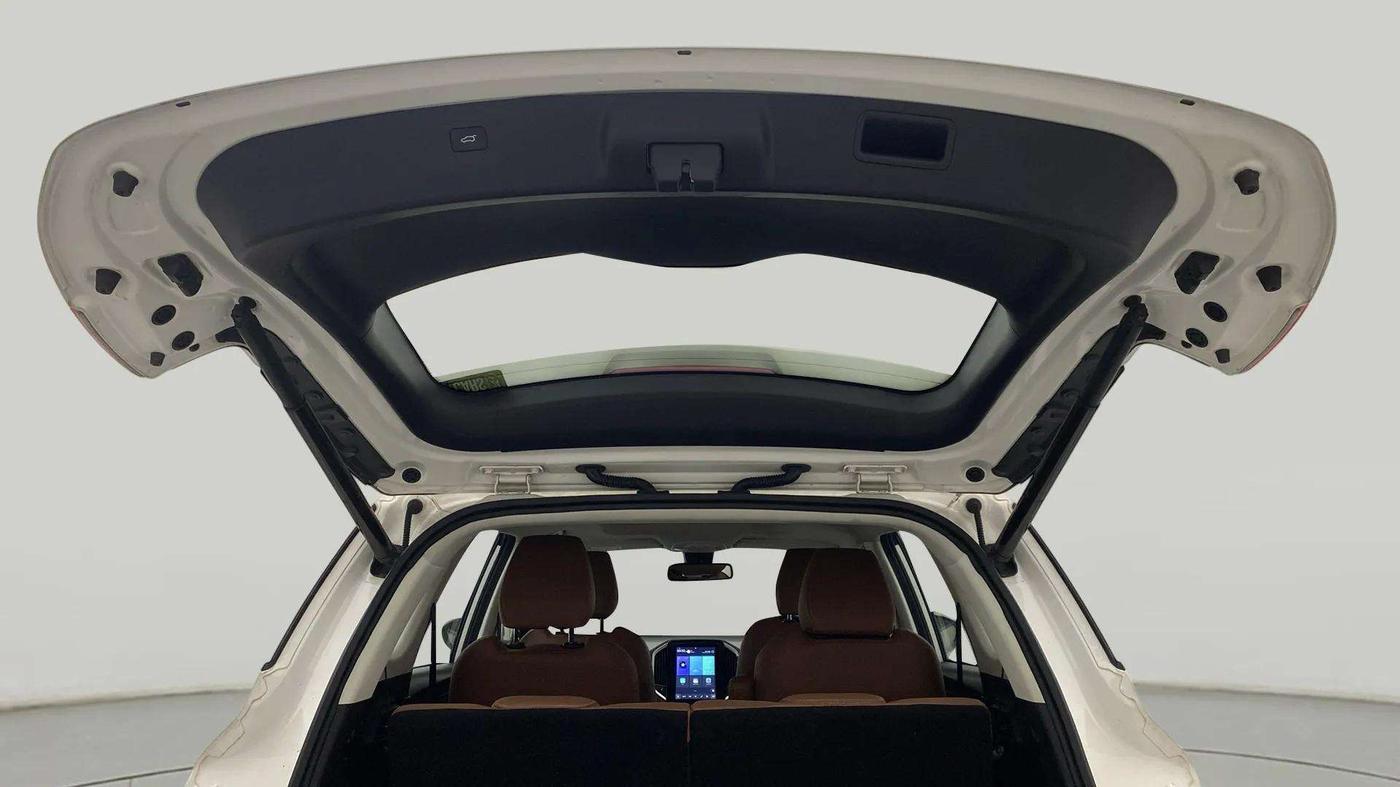 2021 MG HECTOR PLUS SHARP 1.5 PETROL TURBO CVT 6-STR, Petrol, Automatic, 40,854 km, Boot Door Open