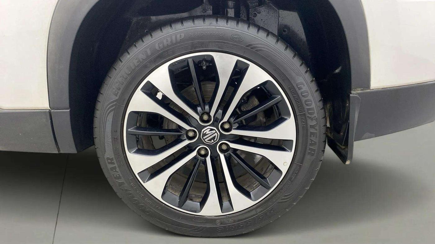 2021 MG HECTOR PLUS SHARP 1.5 PETROL TURBO CVT 6-STR, Petrol, Automatic, 40,854 km, Left Rear Wheel