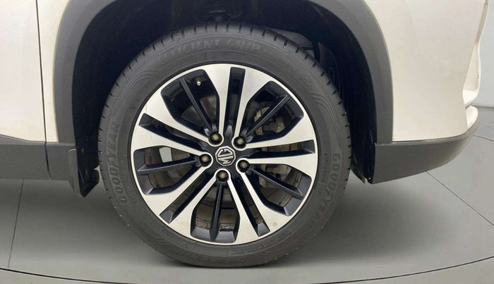 2021 MG HECTOR PLUS SHARP 1.5 PETROL TURBO CVT 6-STR, Petrol, Automatic, 40,854 km, Right Front Wheel