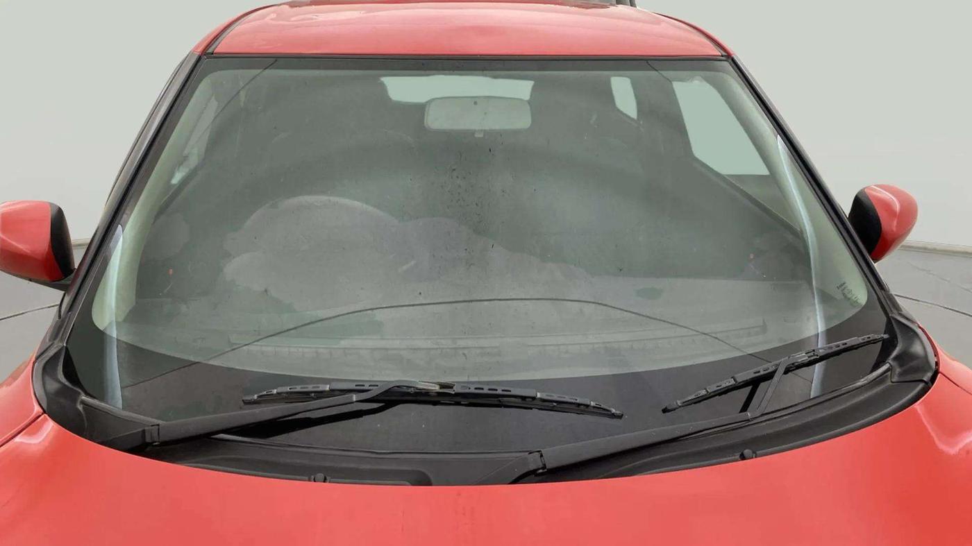 2021 Maruti Swift VXI, Petrol, Manual, 60,825 km, Front Windshield