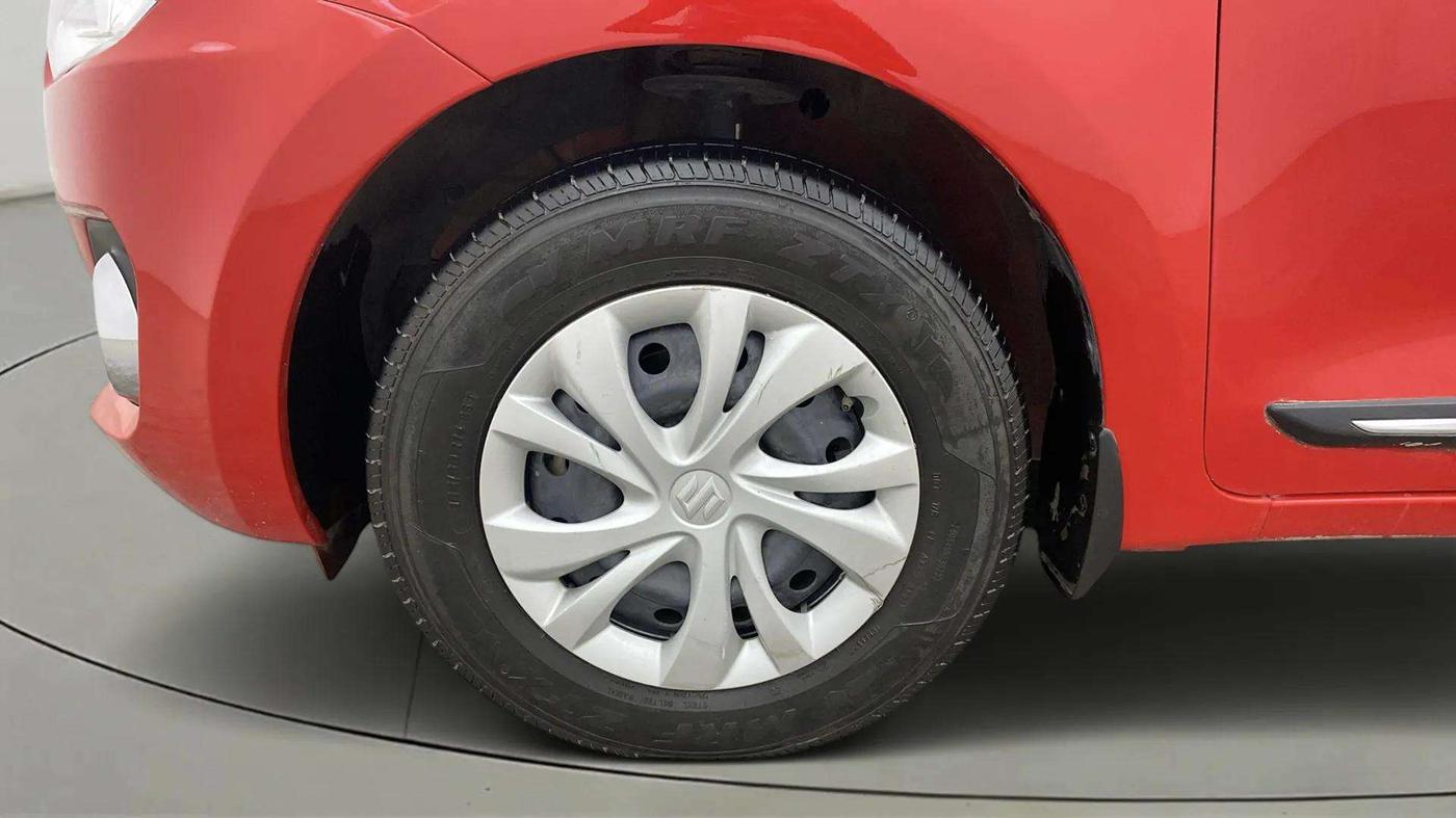 2021 Maruti Swift VXI, Petrol, Manual, 60,825 km, Left Front Wheel