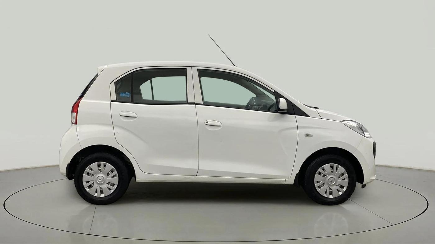 2022 Hyundai NEW SANTRO MAGNA, Petrol, Manual, 34,207 km, Right Side View