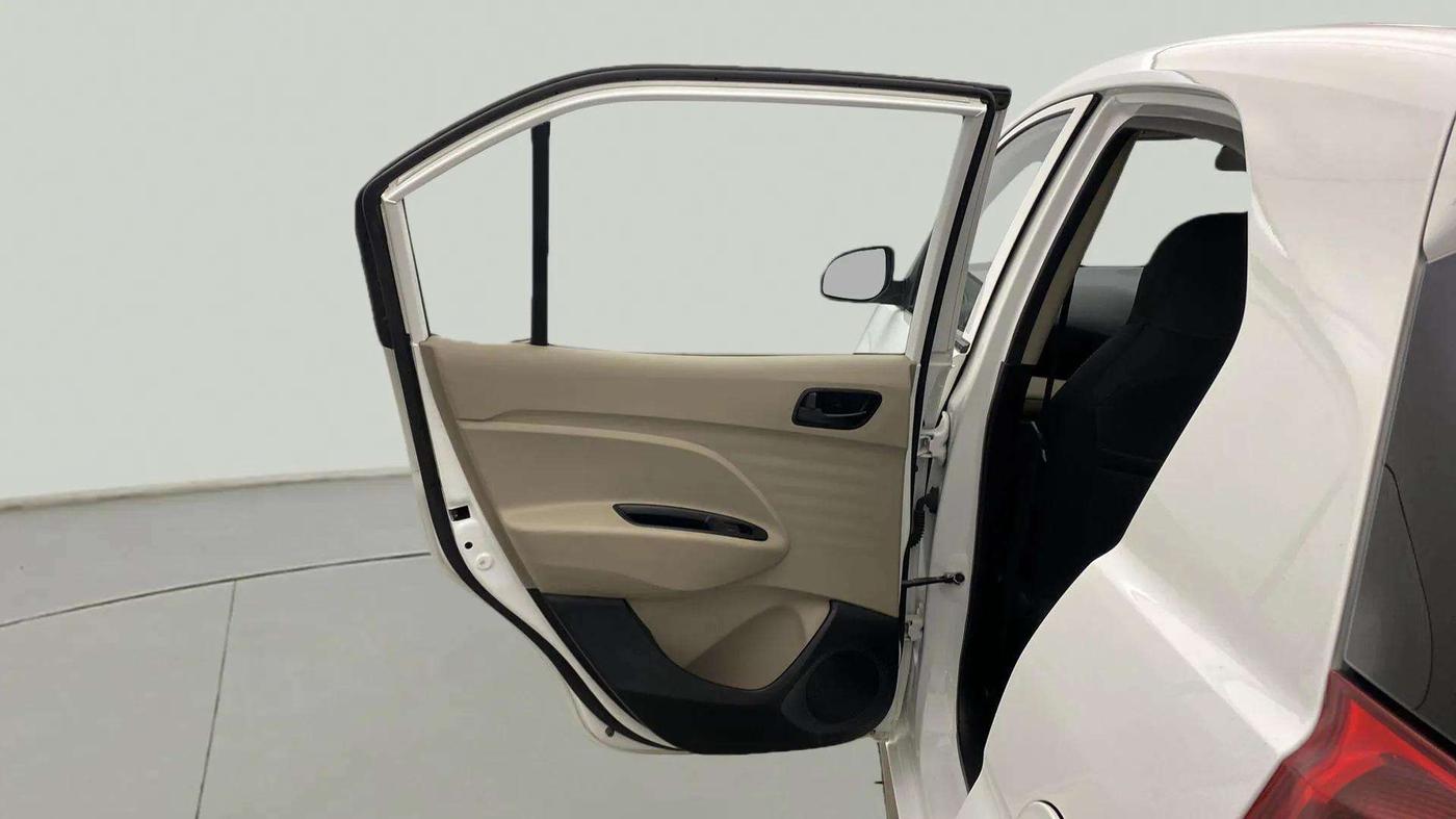 2022 Hyundai NEW SANTRO MAGNA, Petrol, Manual, 34,207 km, LHS Rear Door
