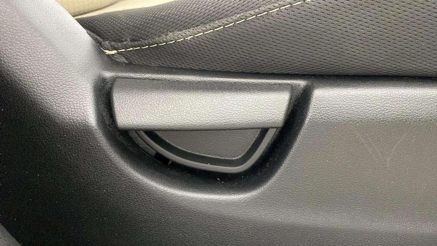 2022 Hyundai NEW SANTRO MAGNA, Petrol, Manual, 34,207 km, Driver Side Adjustment Panel