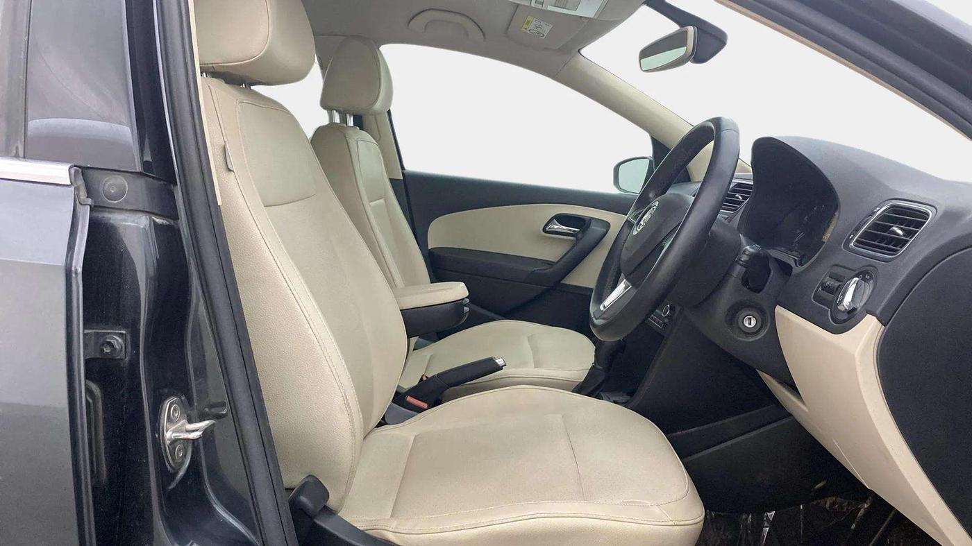2021 Skoda Rapid STYLE AT TSI, Petrol, Automatic, 38,257 km, Right Side Front Door Cabin