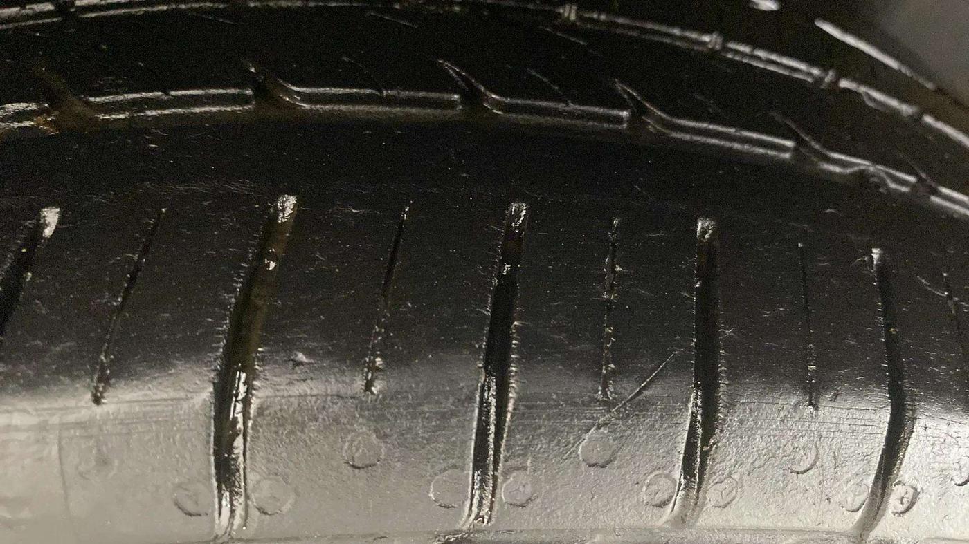 2021 Skoda Rapid STYLE AT TSI, Petrol, Automatic, 38,257 km, Right Front Tyre Tread