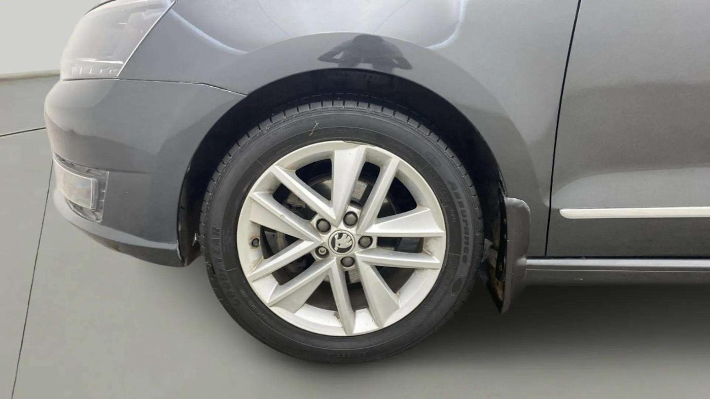2021 Skoda Rapid STYLE AT TSI, Petrol, Automatic, 38,257 km, Left Front Wheel