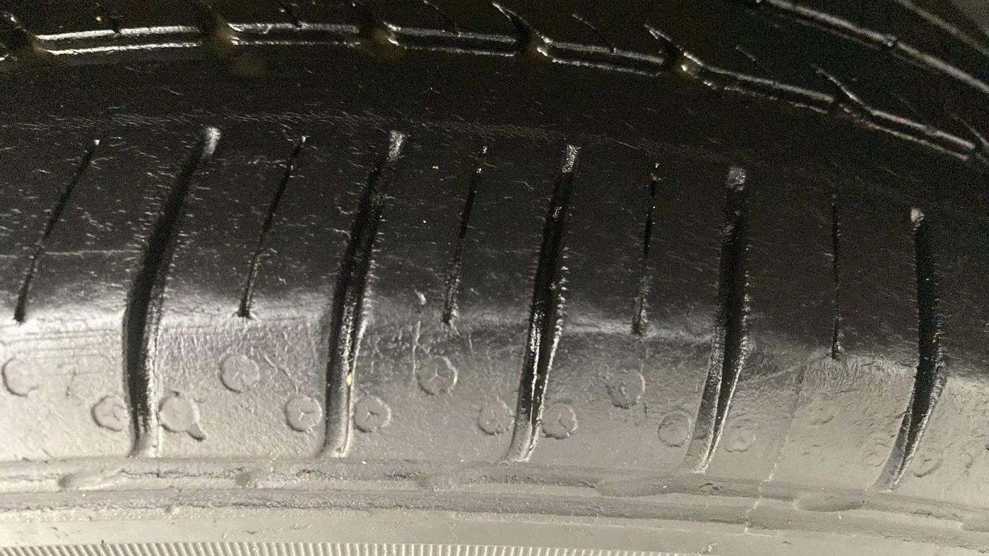 2021 Skoda Rapid STYLE AT TSI, Petrol, Automatic, 38,257 km, Left Rear Tyre Tread