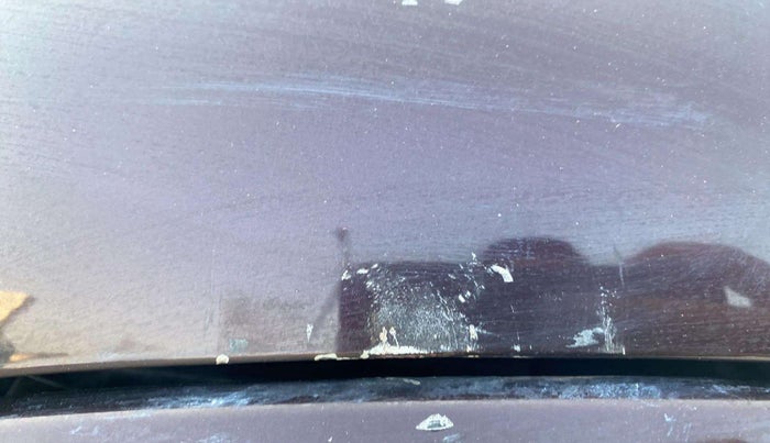 2019 Mahindra XUV500 W11(O), Diesel, Manual, 21,156 km, Bonnet (hood) - Minor scratches