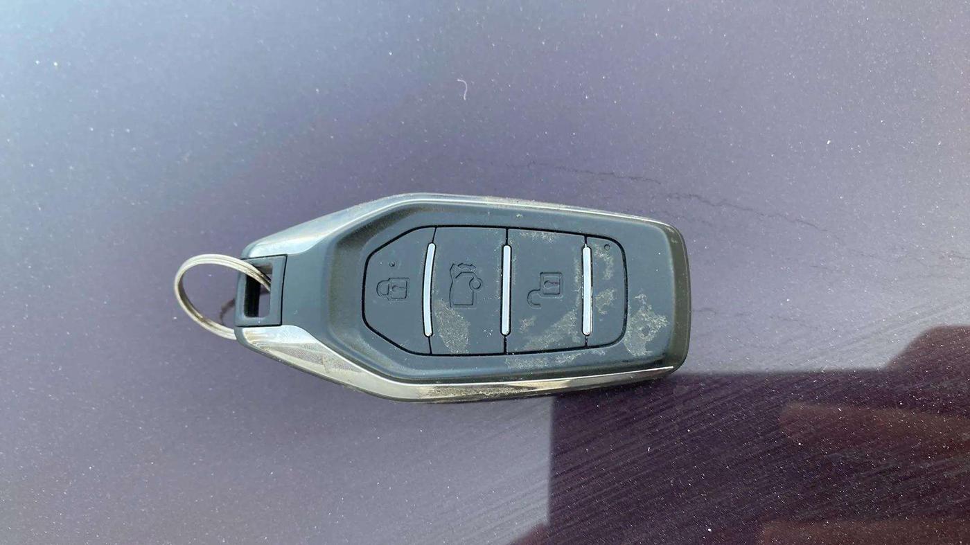 2019 Mahindra XUV500 W11(O), Diesel, Manual, 21,156 km, Key Close Up
