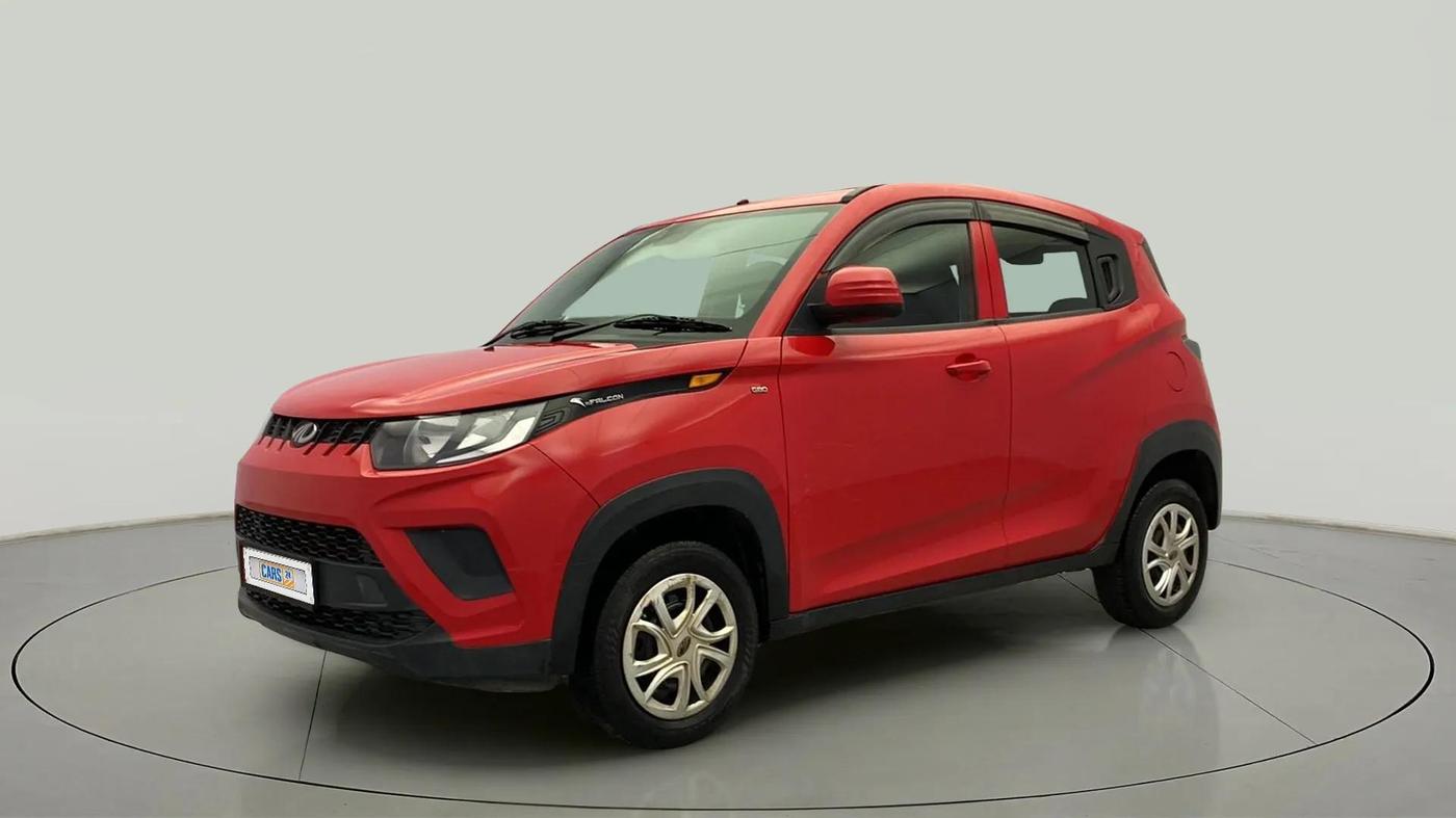 2018 Mahindra KUV 100 NXT K4+ P 6 STR, Petrol, Manual, 30,011 km, Left Front Diagonal