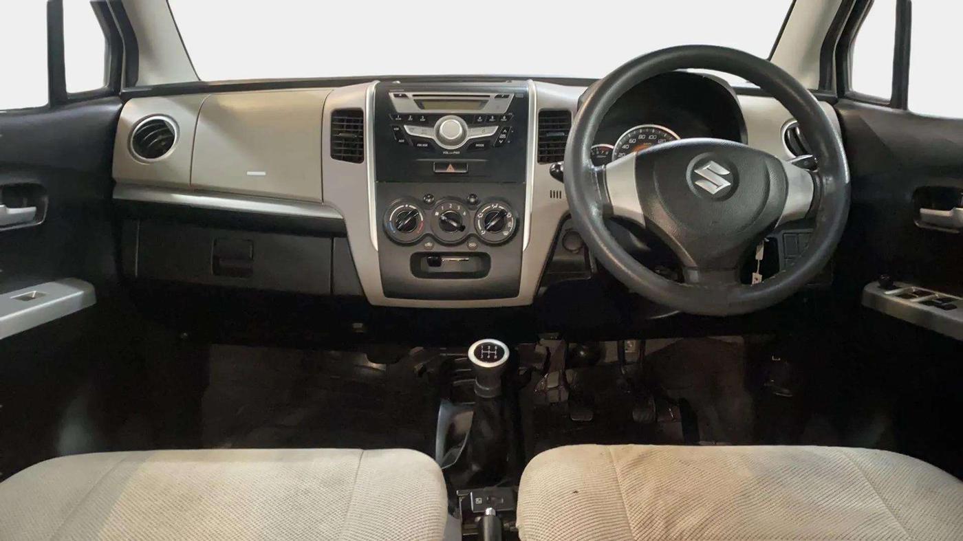 2013 Maruti Wagon R 1.0 VXI, Petrol, Manual, 52,805 km, Dashboard