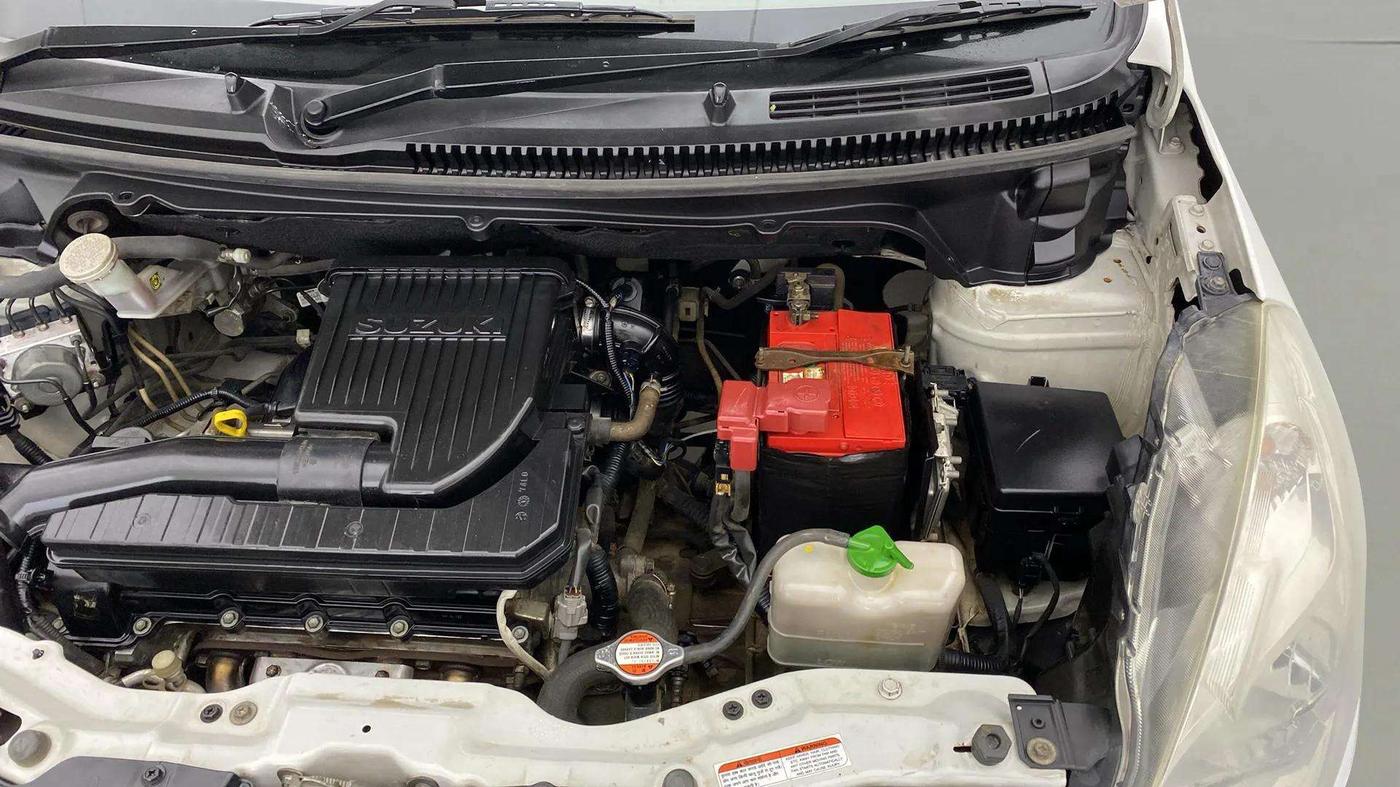 2017 Maruti Ertiga VXI, Petrol, Manual, 80,641 km, Engine View - Left