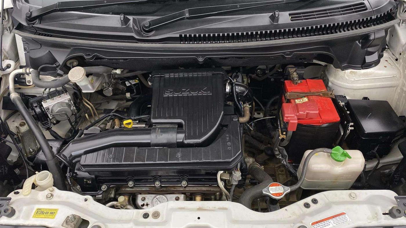 2017 Maruti Ertiga VXI, Petrol, Manual, 80,641 km, Engine View