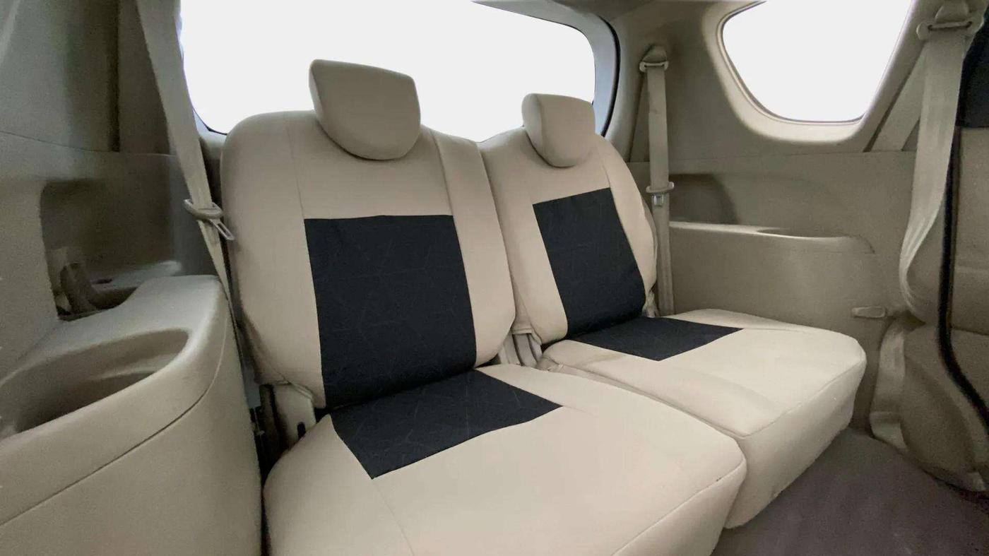 2017 Maruti Ertiga VXI, Petrol, Manual, 80,641 km, Third Seat Row ( optional )