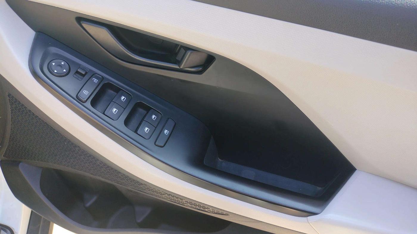2020 Hyundai Creta E 1.5 DIESEL, Diesel, Manual, 20,490 km, Driver Side Door Panels Control