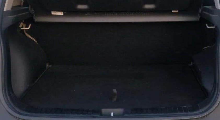 2020 Hyundai Creta E 1.5 DIESEL, Diesel, Manual, 20,490 km, Boot Inside