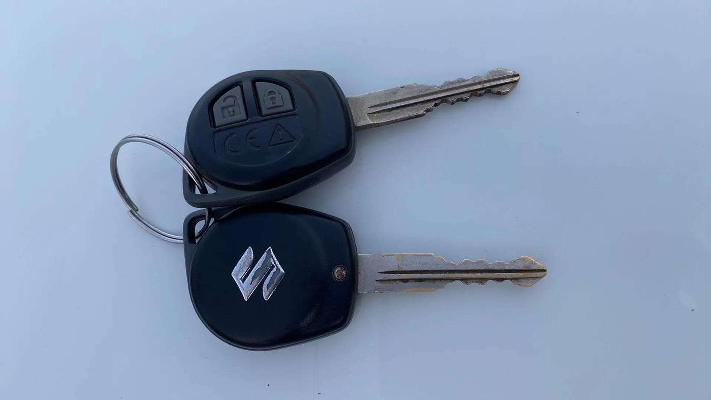 2018 Maruti Baleno DELTA DIESEL 1.3, Diesel, Manual, 43,165 km, Key Close Up