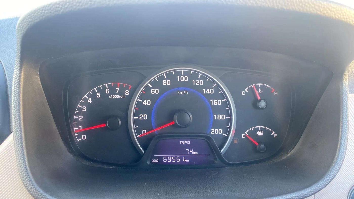 2013 Hyundai Grand i10 SPORTZ 1.2 KAPPA VTVT, Petrol, Manual, 69,543 km, Odometer Image