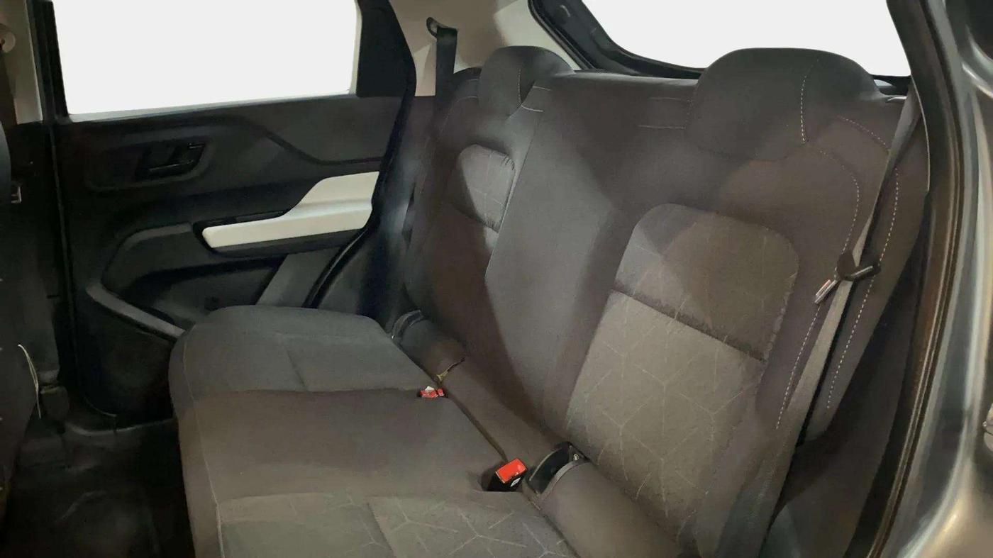 2022 Tata PUNCH ACCOMPLISHED MT, Petrol, Manual, 20,186 km, Right Side Rear Door Cabin