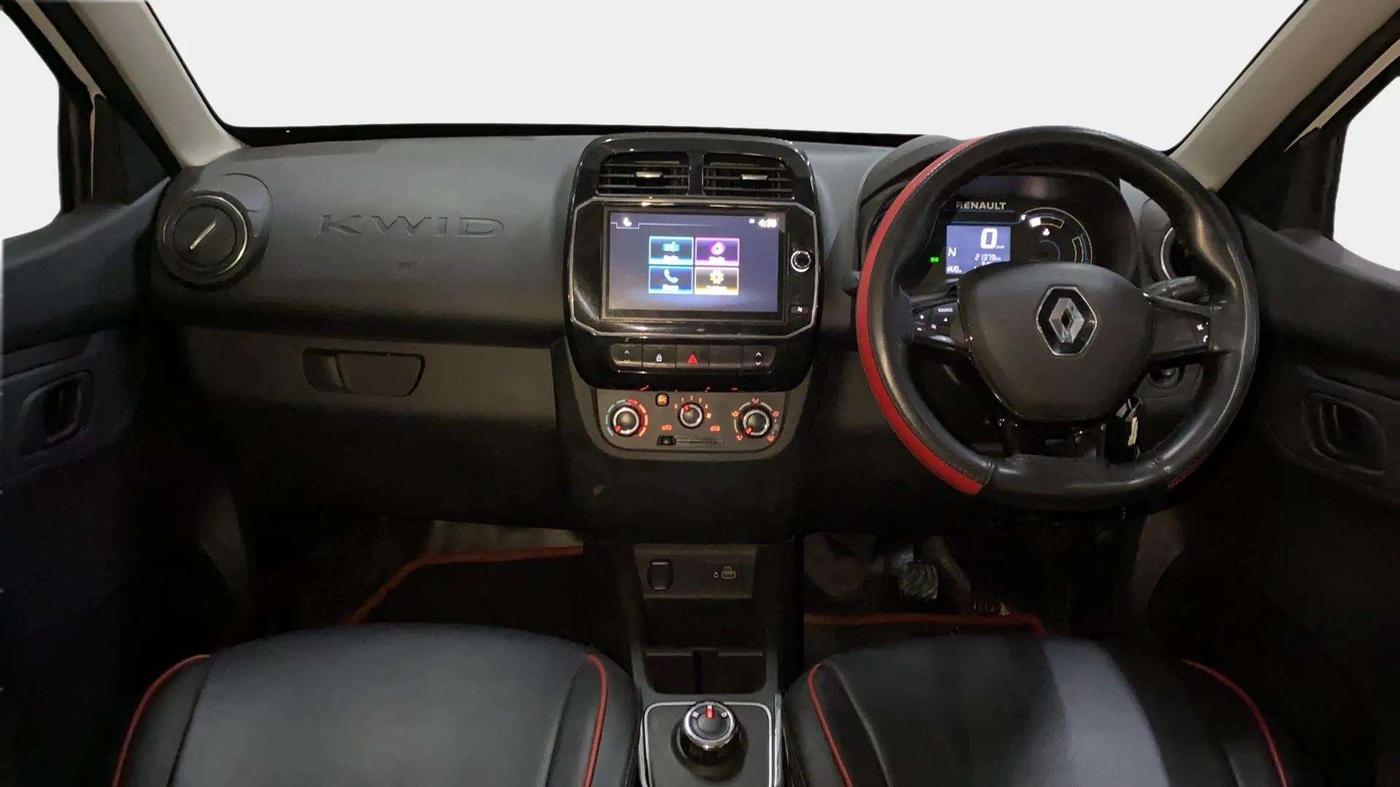 2023 Renault Kwid RXT 1.0 AMT, Petrol, Automatic, 21,416 km, Dashboard