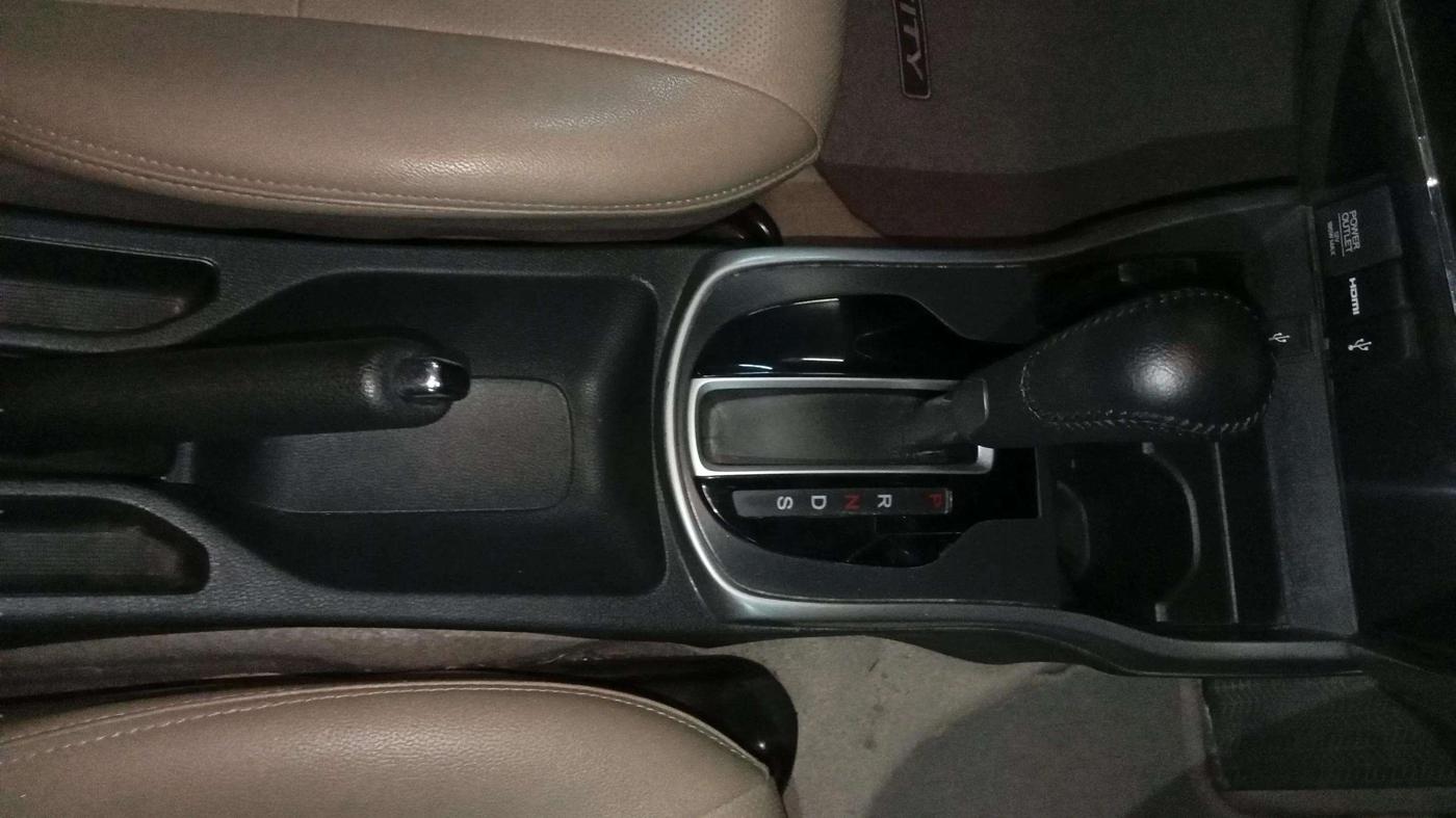 2019 Honda City 1.5L I-VTEC VX CVT, Petrol, Automatic, 22,332 km, Gear Lever