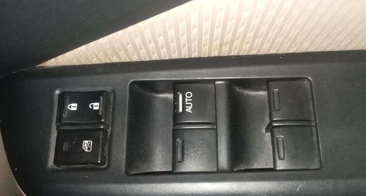 2019 Honda City 1.5L I-VTEC VX CVT, Petrol, Automatic, 22,332 km, Driver Side Door Panels Control