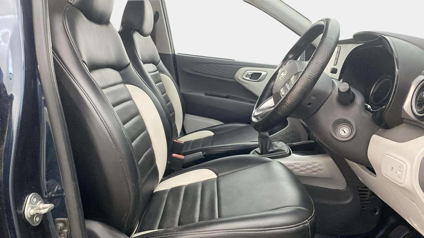 2023 Hyundai GRAND I10 NIOS SPORTZ 1.2 KAPPA VTVT, Petrol, Manual, 21,734 km, Right Side Front Door Cabin