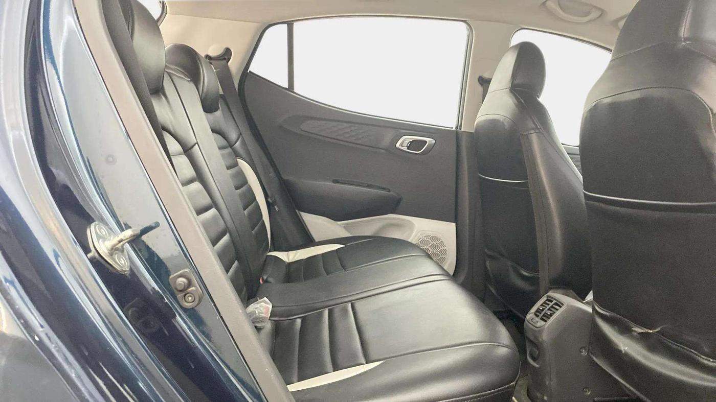 2023 Hyundai GRAND I10 NIOS SPORTZ 1.2 KAPPA VTVT, Petrol, Manual, 21,734 km, Right Side Rear Door Cabin
