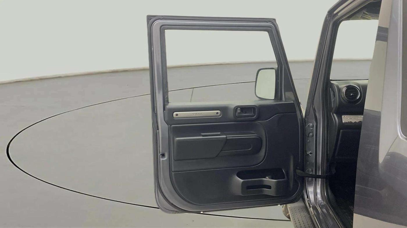 2024 Mahindra Thar LX D AT 4WD HT, Diesel, Automatic, 5,691 km, LHS Front Door