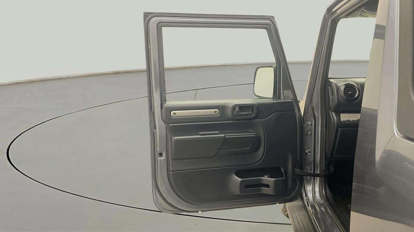 2024 Mahindra Thar LX D AT 4WD HT, Diesel, Automatic, 5,691 km, LHS Rear Door