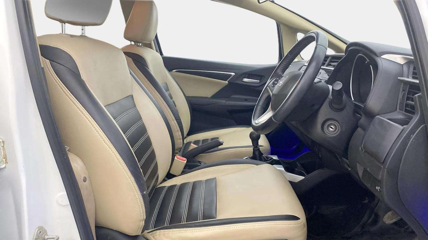 2018 Honda Jazz 1.2L I-VTEC V, Petrol, Manual, 53,088 km, Right Side Front Door Cabin