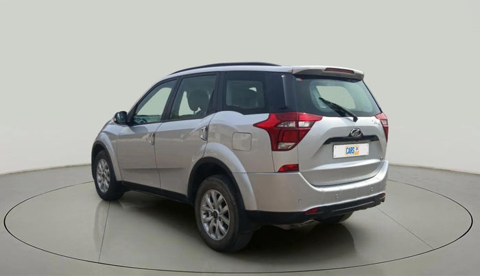 2020 Mahindra XUV500 W9, Diesel, Manual, 31,507 km, Left Back Diagonal