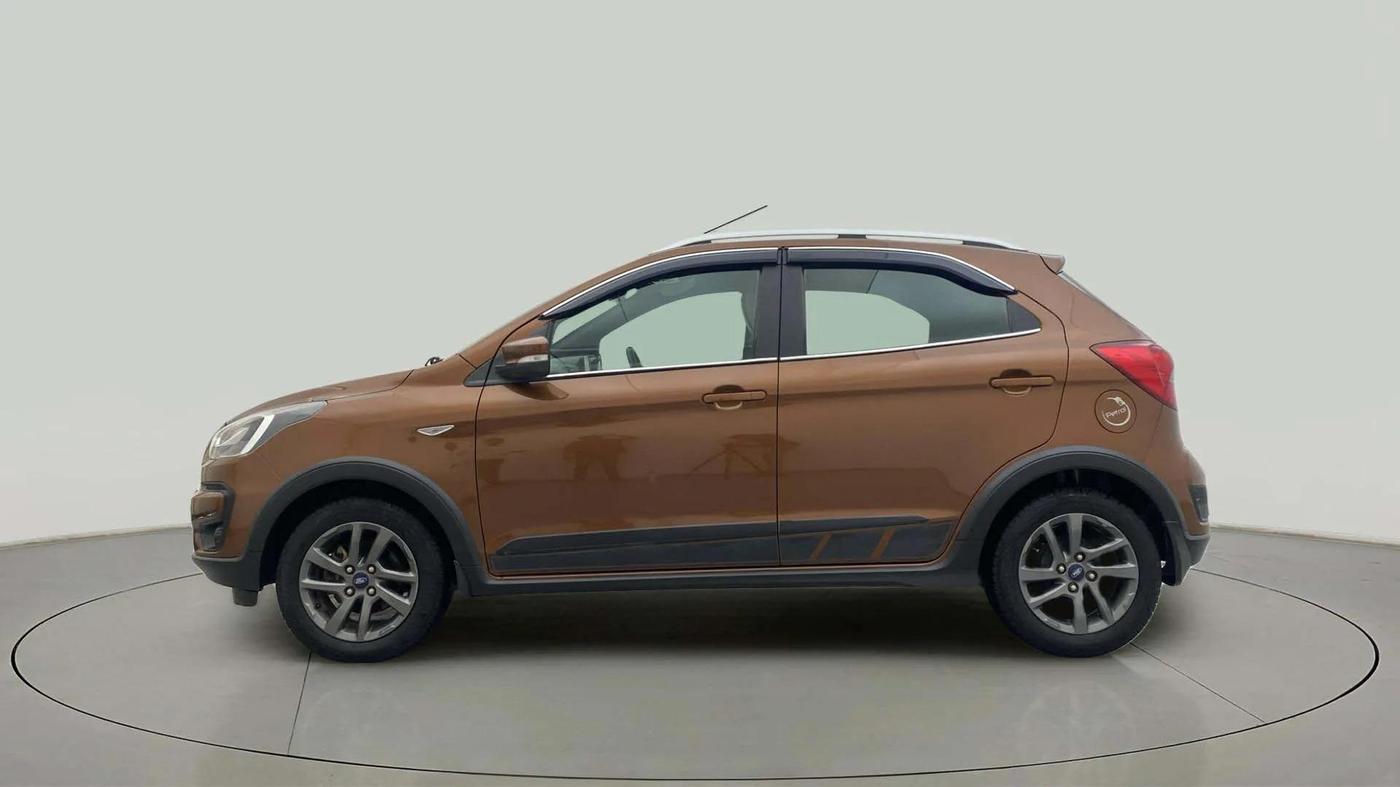 2018 Ford FREESTYLE TITANIUM 1.2 PETROL, Petrol, Manual, 26,908 km, Left Side