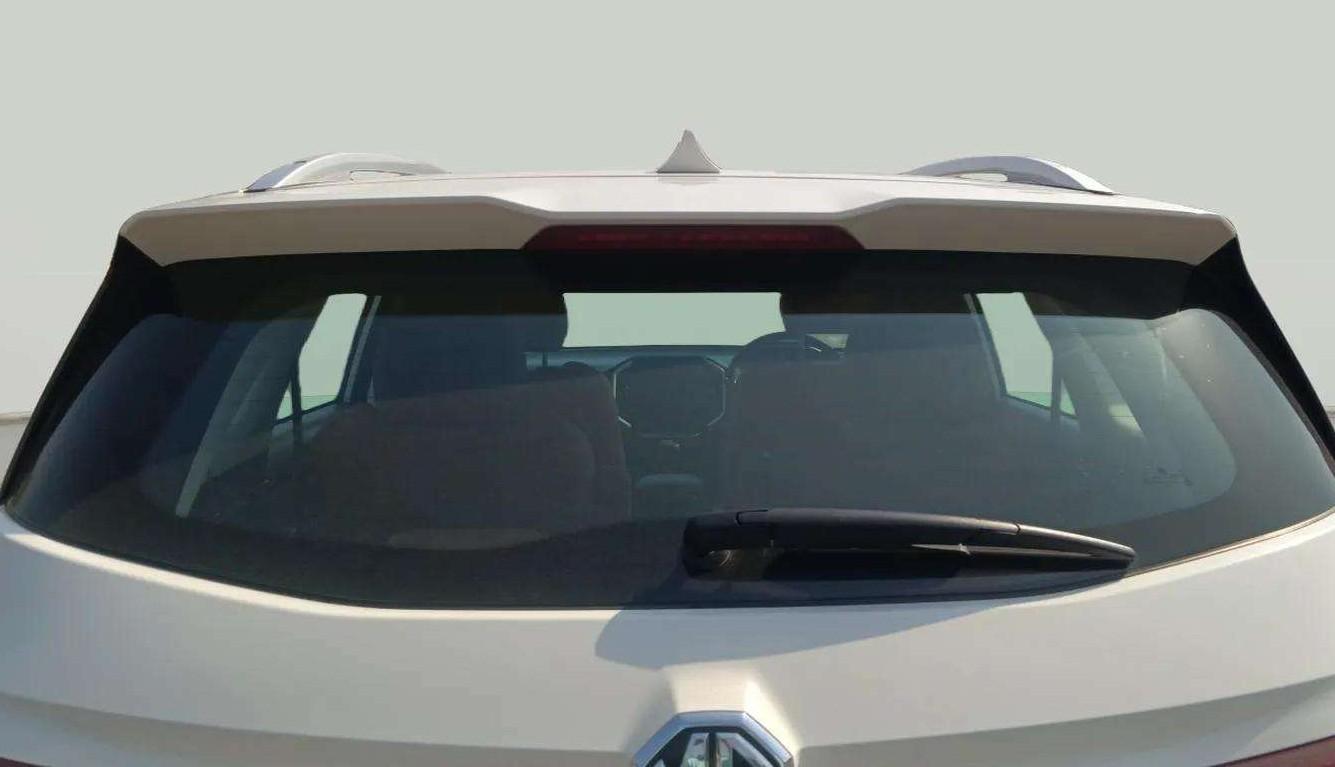 2022 MG HECTOR PLUS SHARP 1.5 PETROL TURBO CVT 6-STR, Petrol, Automatic, 4,733 km, Rear Windshield