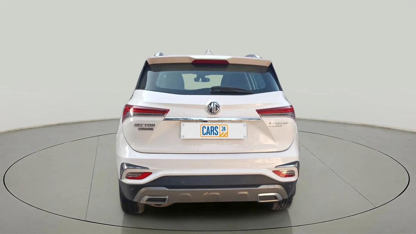 2022 MG HECTOR PLUS SHARP 1.5 PETROL TURBO CVT 6-STR, Petrol, Automatic, 4,733 km, Back/Rear