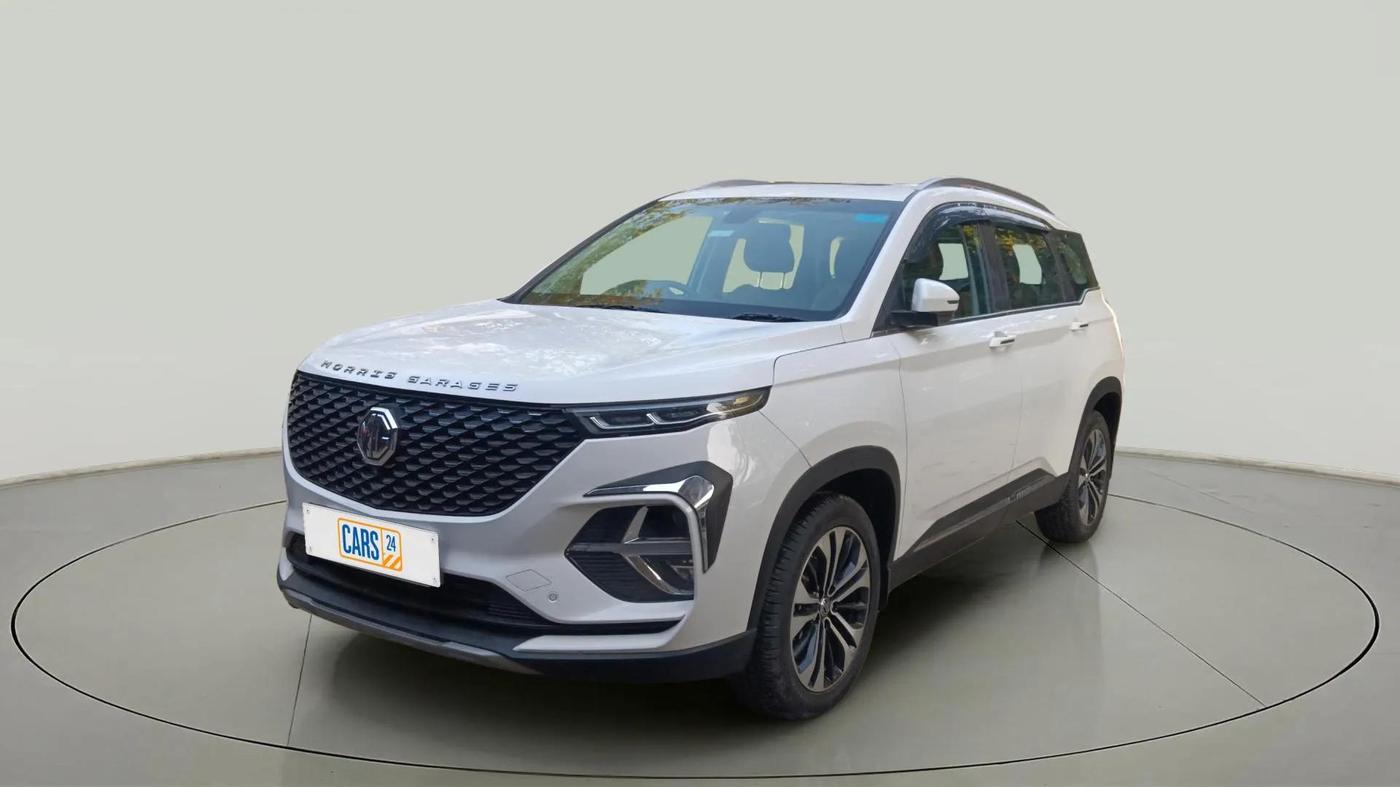 2022 MG HECTOR PLUS SHARP 1.5 PETROL TURBO CVT 6-STR, Petrol, Automatic, 4,733 km, Left Front Diagonal