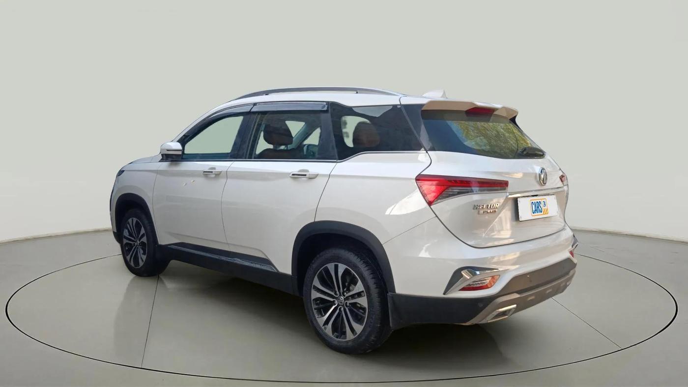 2022 MG HECTOR PLUS SHARP 1.5 PETROL TURBO CVT 6-STR, Petrol, Automatic, 4,733 km, Left Back Diagonal