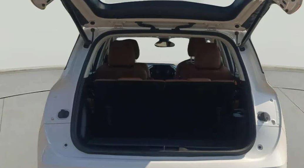 2022 MG HECTOR PLUS SHARP 1.5 PETROL TURBO CVT 6-STR, Petrol, Automatic, 4,733 km, Boot Open Zoomed View