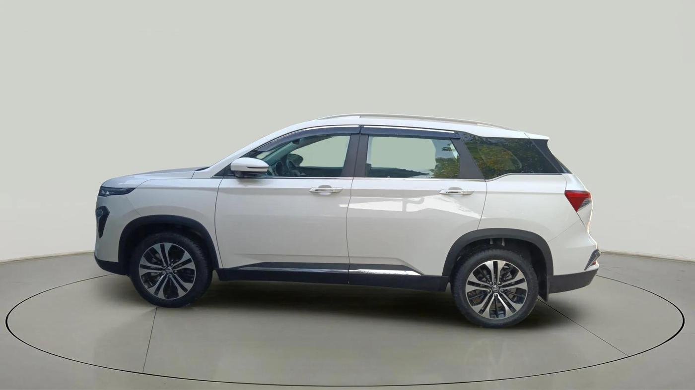 2022 MG HECTOR PLUS SHARP 1.5 PETROL TURBO CVT 6-STR, Petrol, Automatic, 4,733 km, Left Side