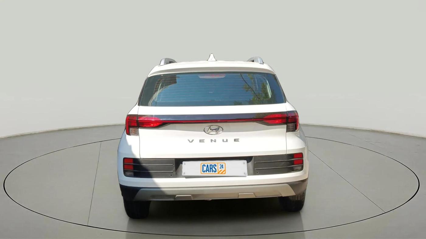 2023 Hyundai VENUE S 1.2, Petrol, Manual, 20,272 km, Back/Rear