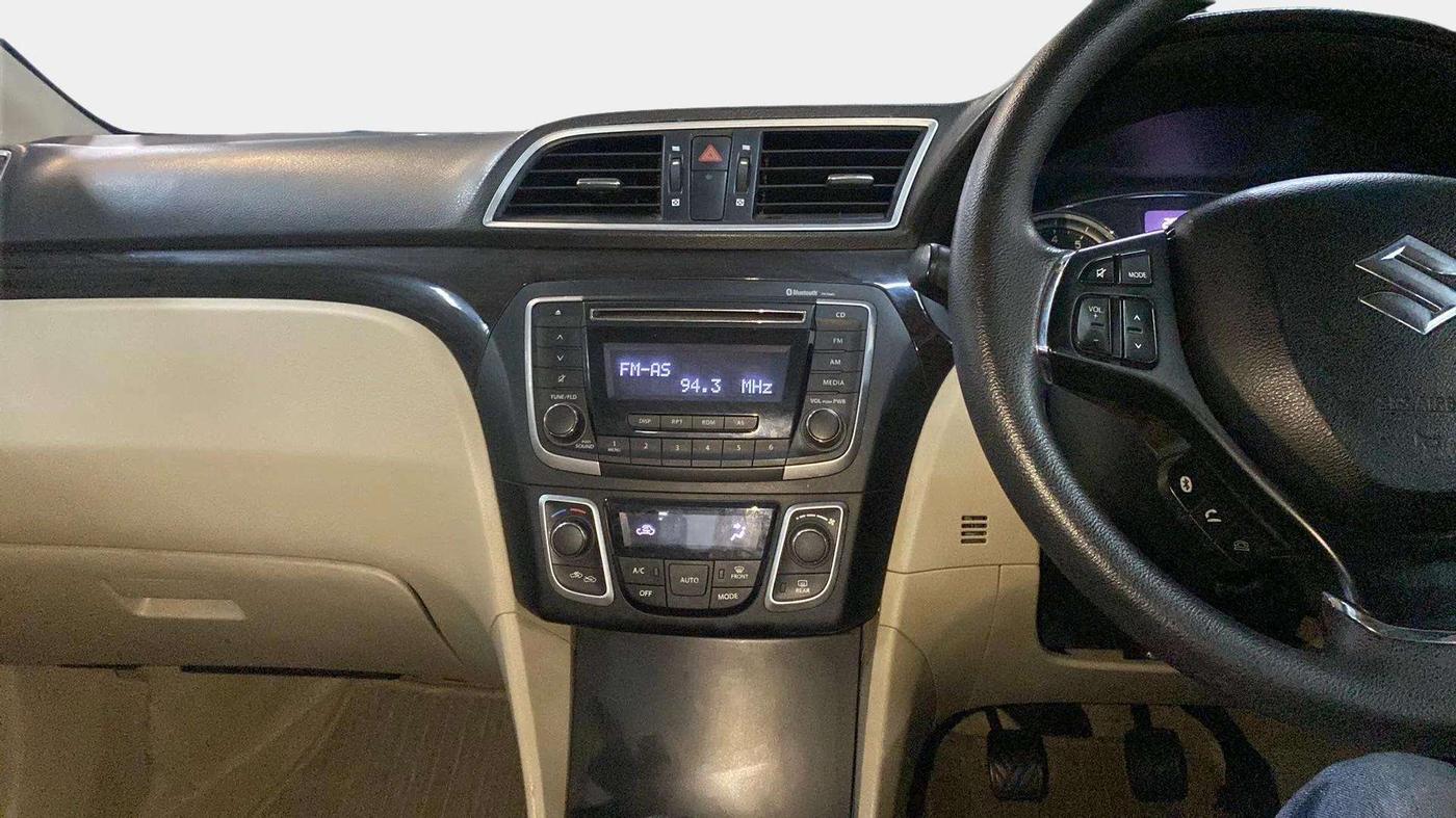 2017 Maruti Ciaz VXI+, Petrol, Manual, 60,197 km, Air Conditioner