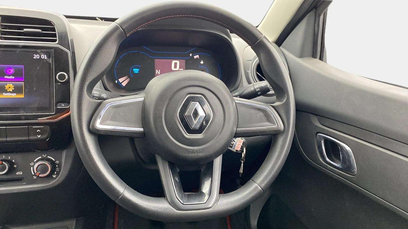 2020 Renault Kwid RXT 1.0 AMT (O), Petrol, Automatic, 33,591 km, Steering Wheel Close Up