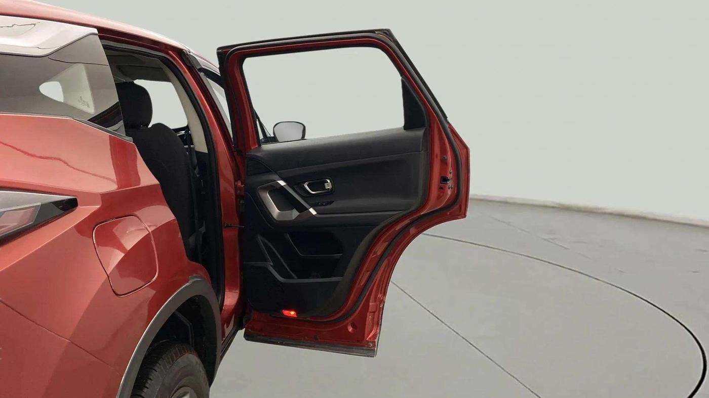 2021 Tata Harrier XT PLUS 2.0L KRYOTEC, Diesel, Manual, 44,141 km, RHS Rear Door