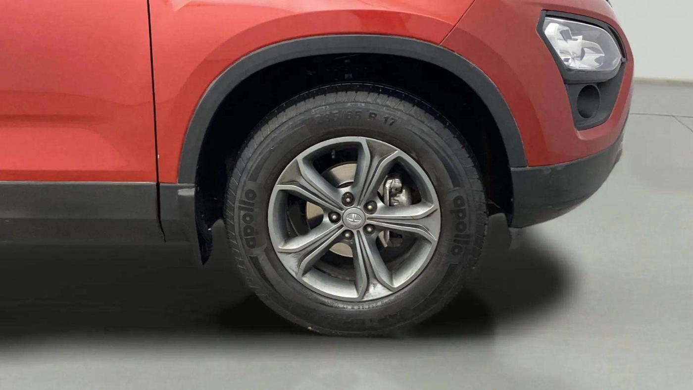 2021 Tata Harrier XT PLUS 2.0L KRYOTEC, Diesel, Manual, 44,141 km, Right Front Wheel